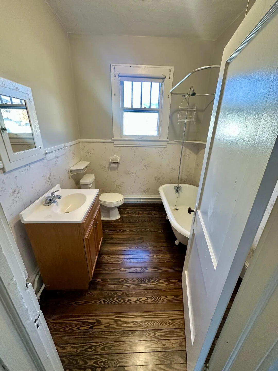 805 W Jackson St - Photo 9