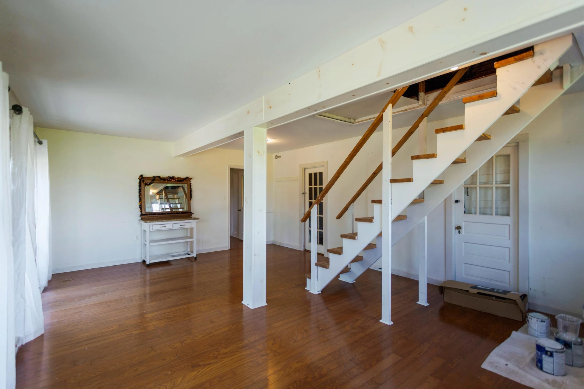 401 Enfield Rd - Photo 10