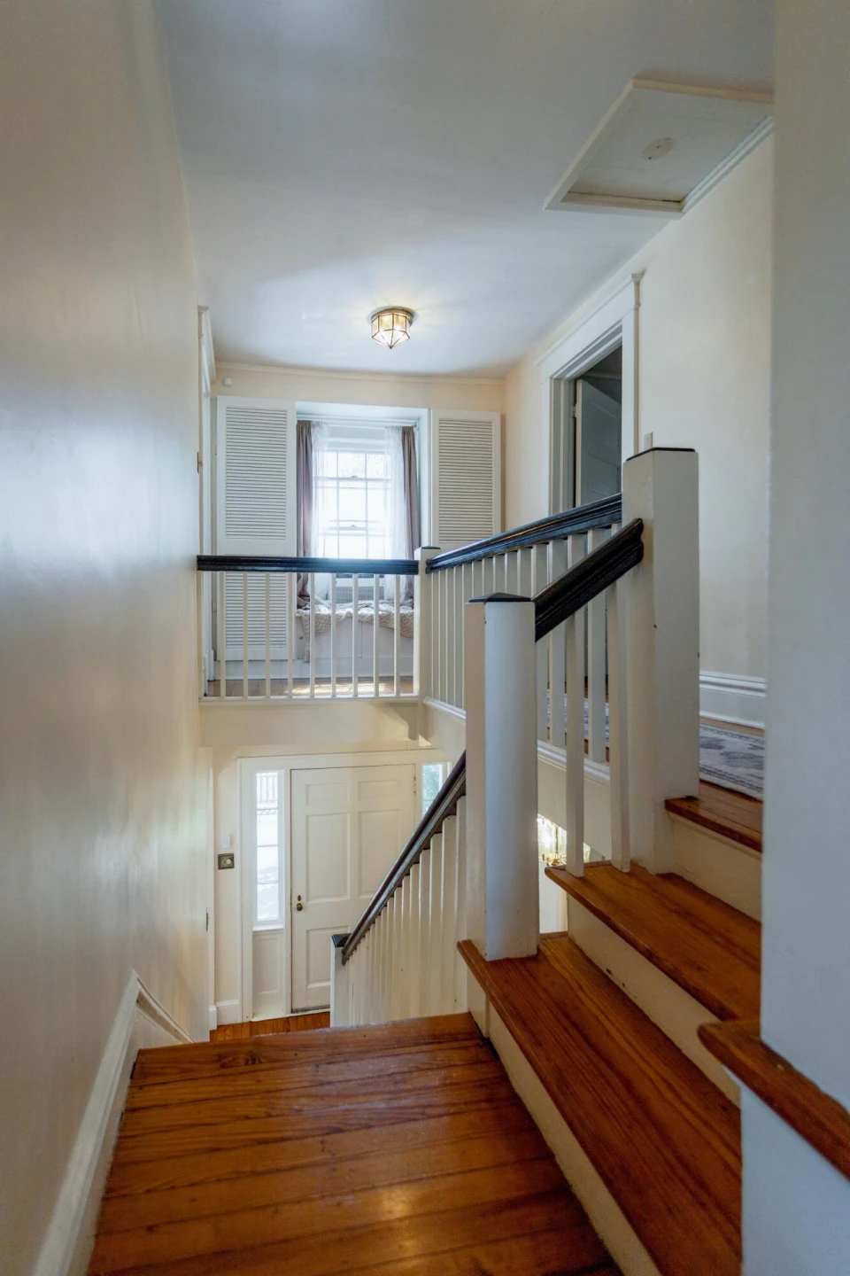 401 Enfield Rd - Photo 17