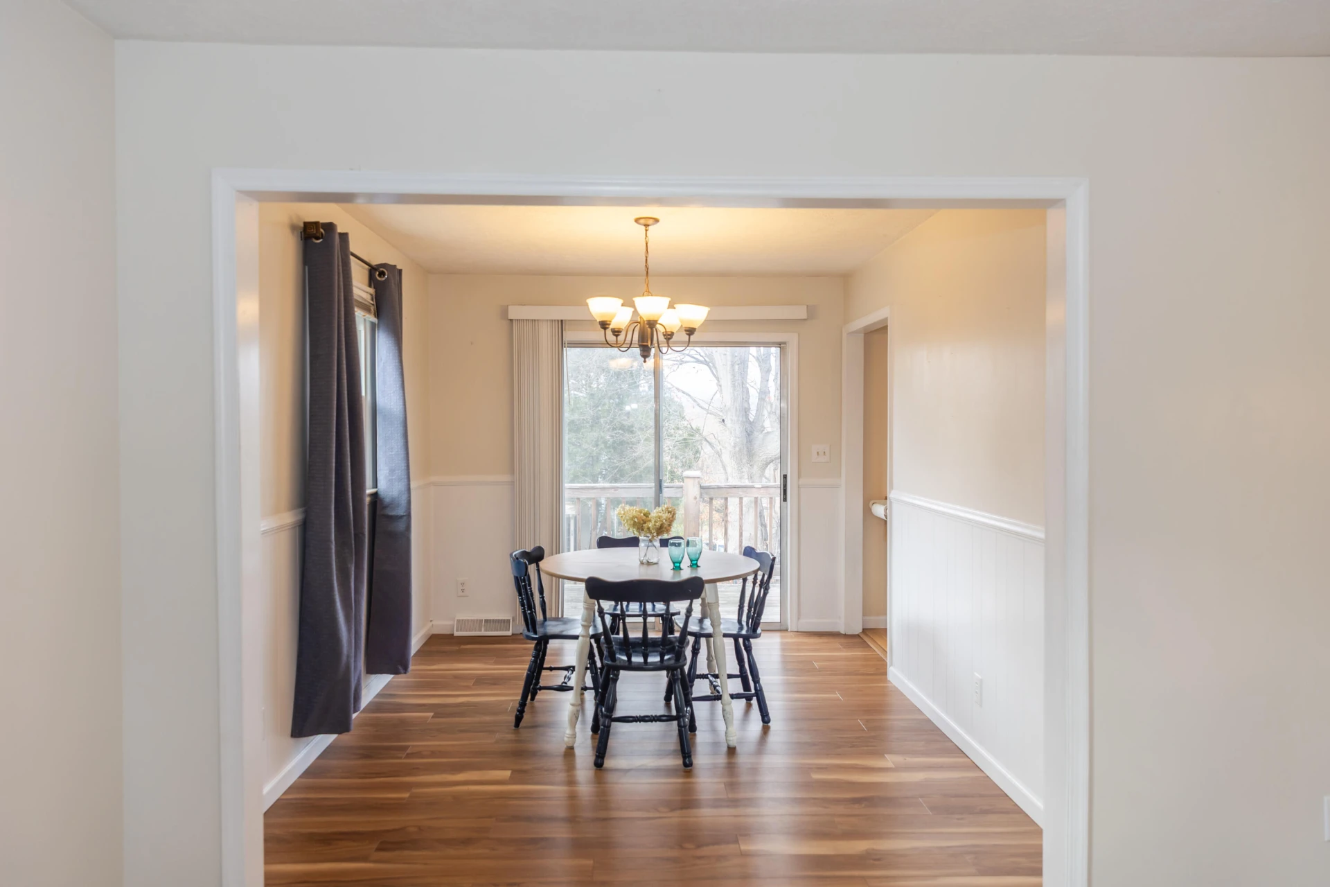 303 Summit St - Photo 10