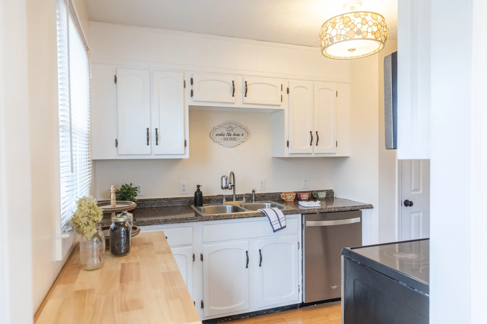 303 Summit St - Photo 16