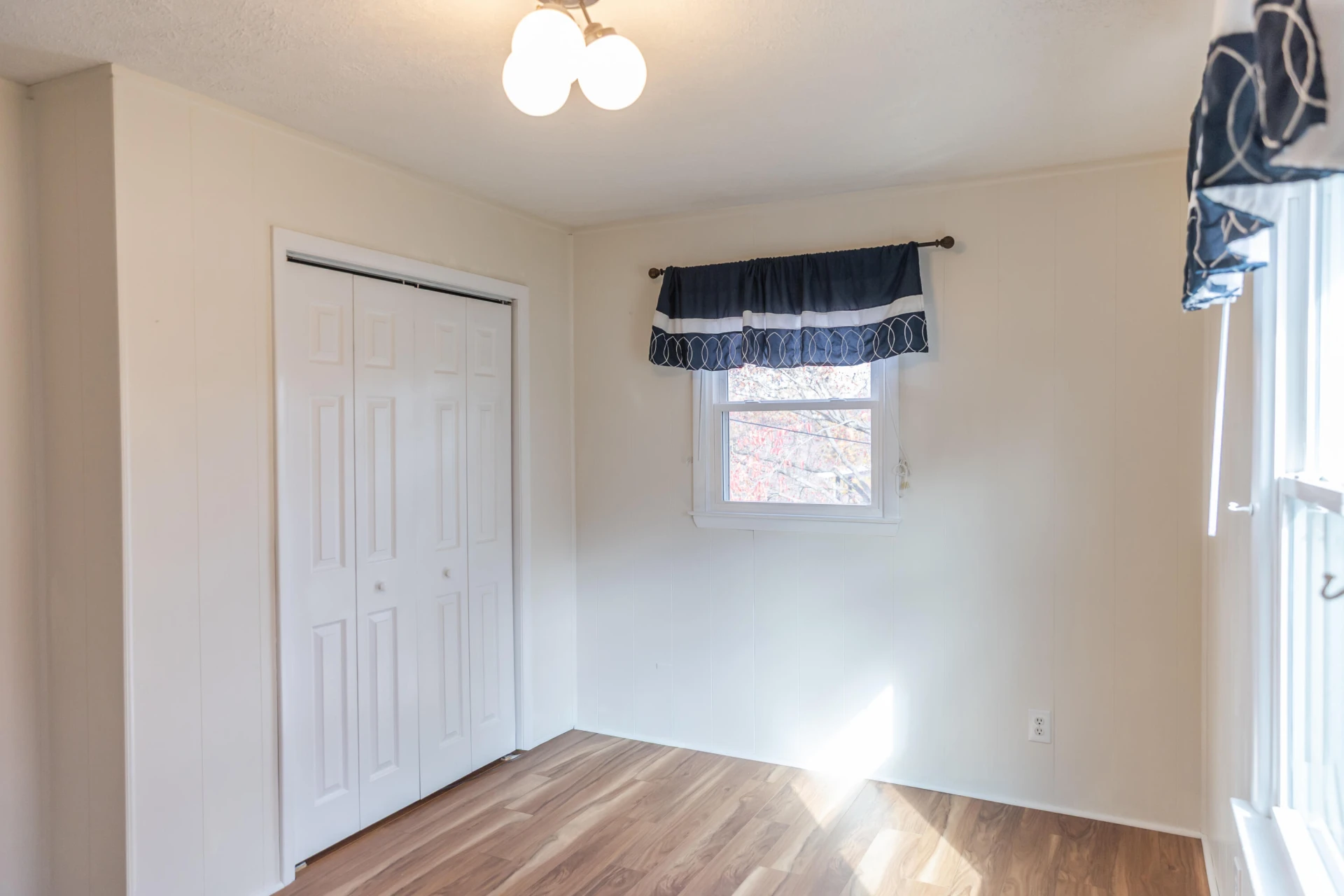 303 Summit St - Photo 18