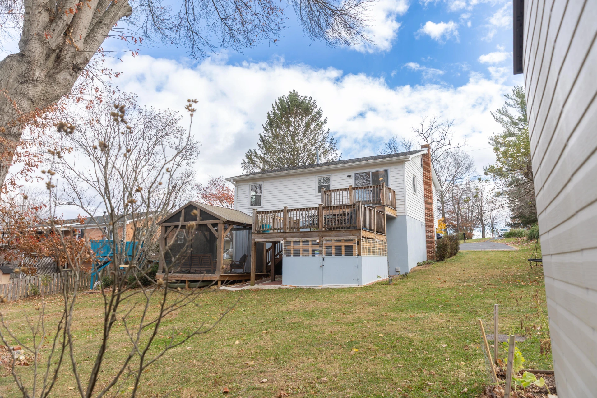 303 Summit St - Photo 38
