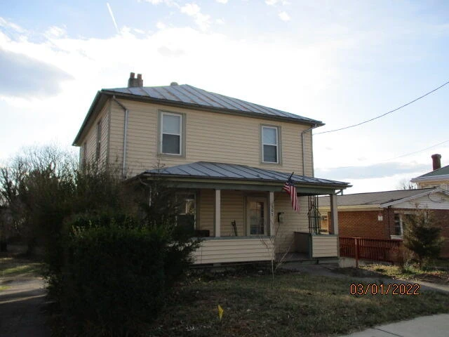 207 Massie St