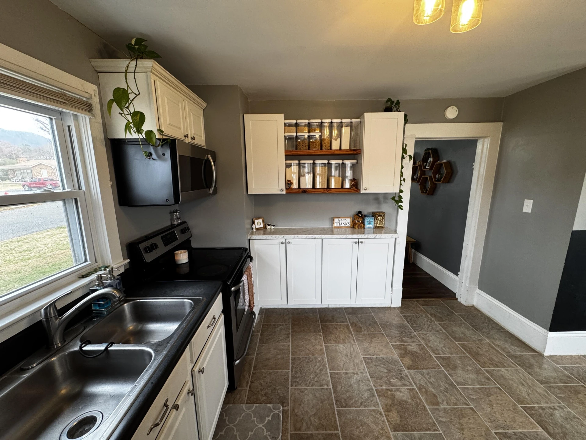 1877 Chestnut Ave - Photo 22
