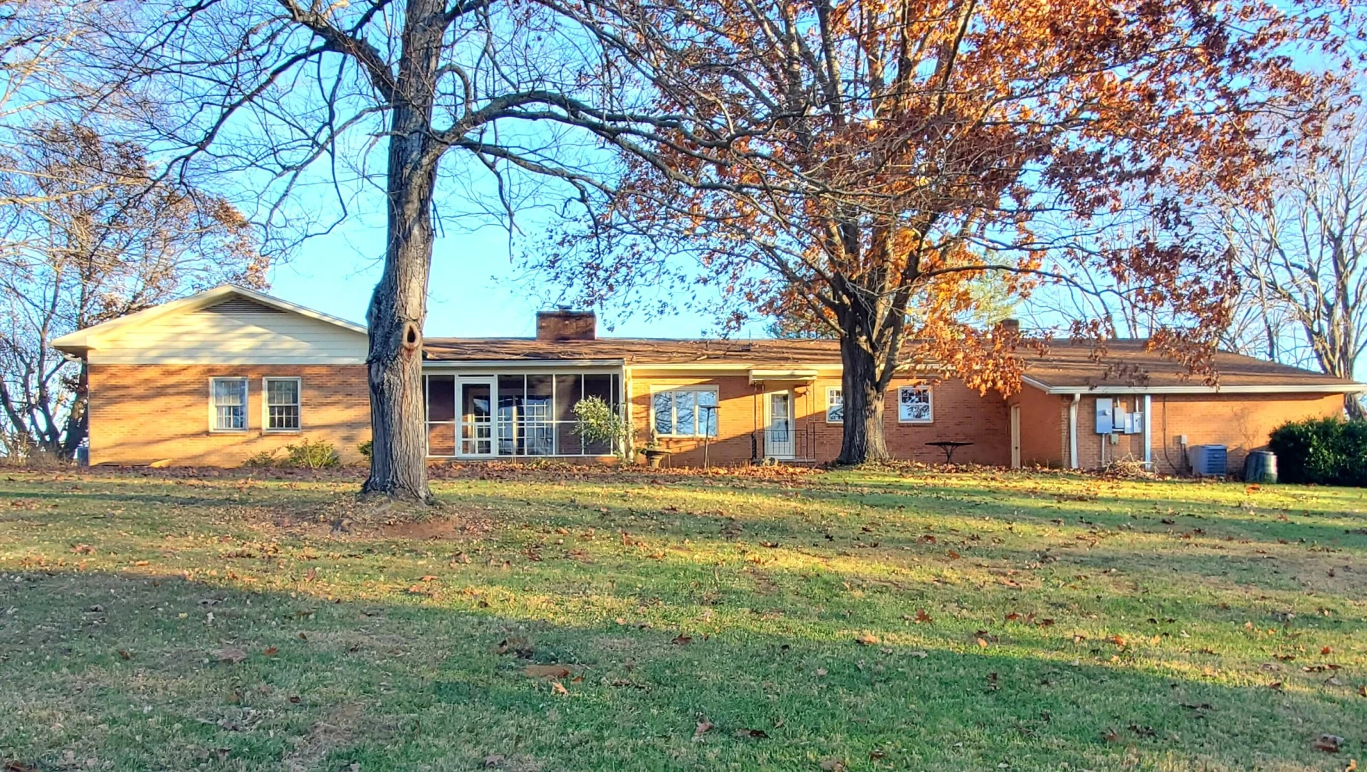 43 Stoneview Cir - Photo 4