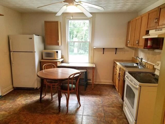 108 Furrs mill Rd - Photo 2
