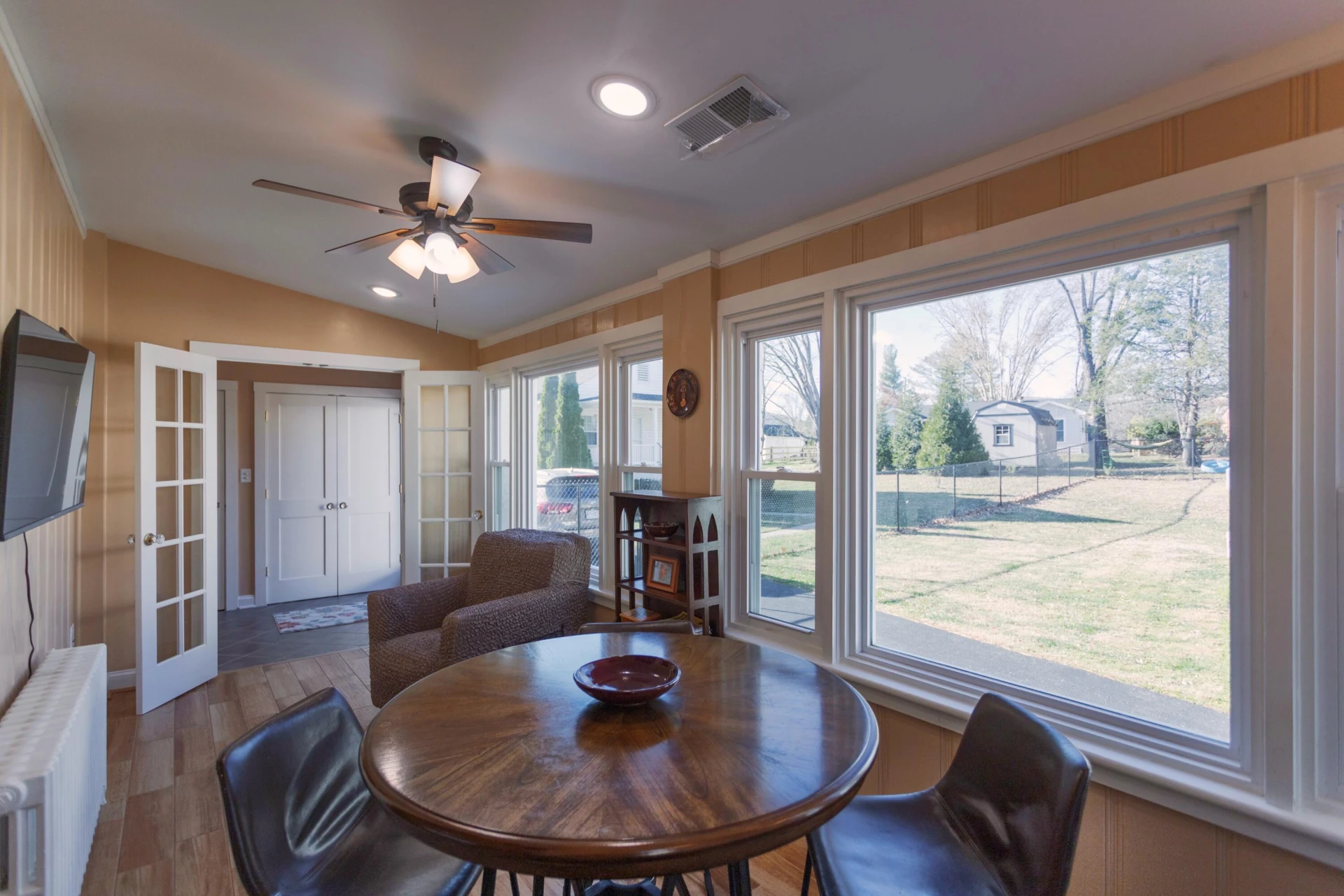 905 Thornhill Rd - Photo 12