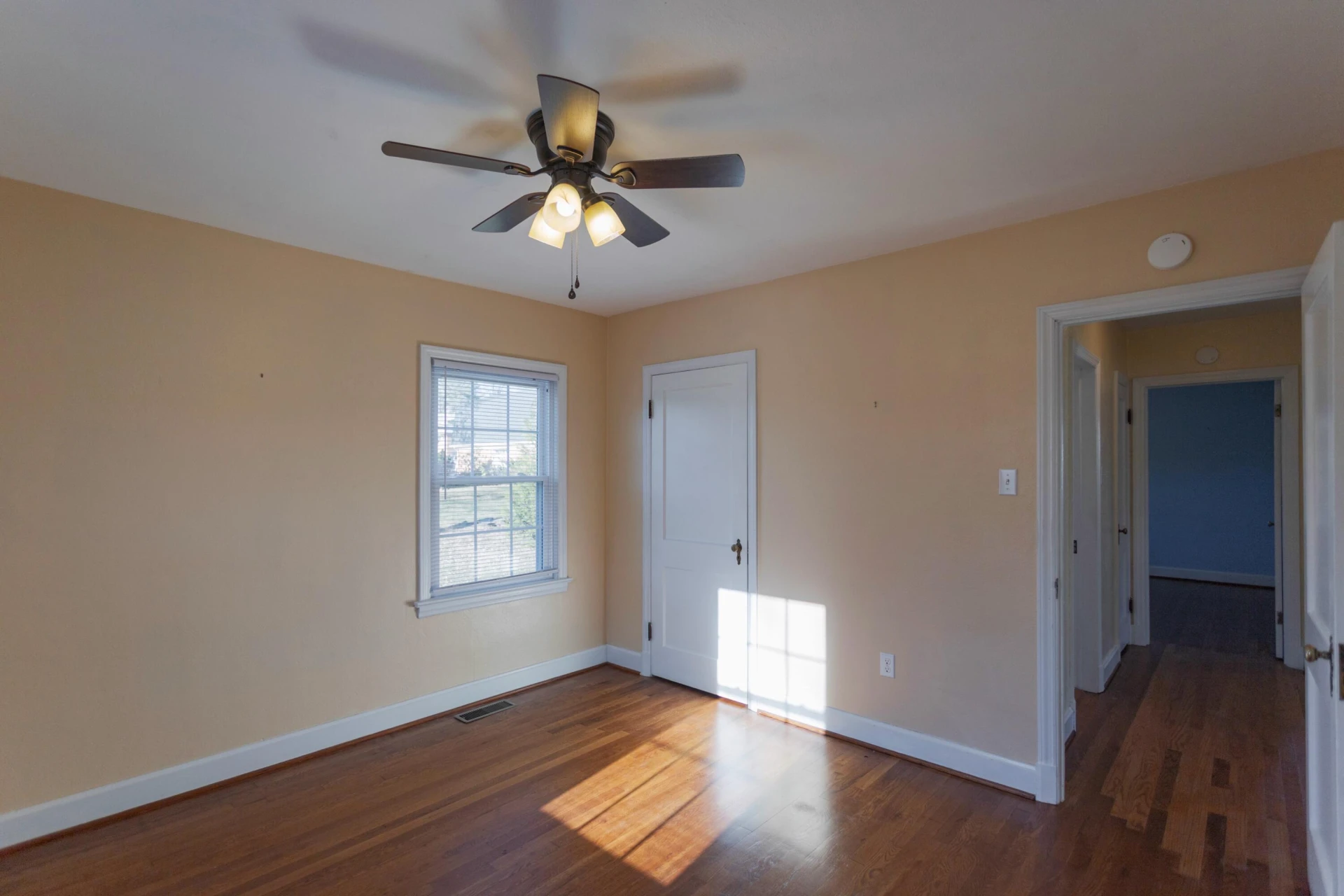 905 Thornhill Rd - Photo 36