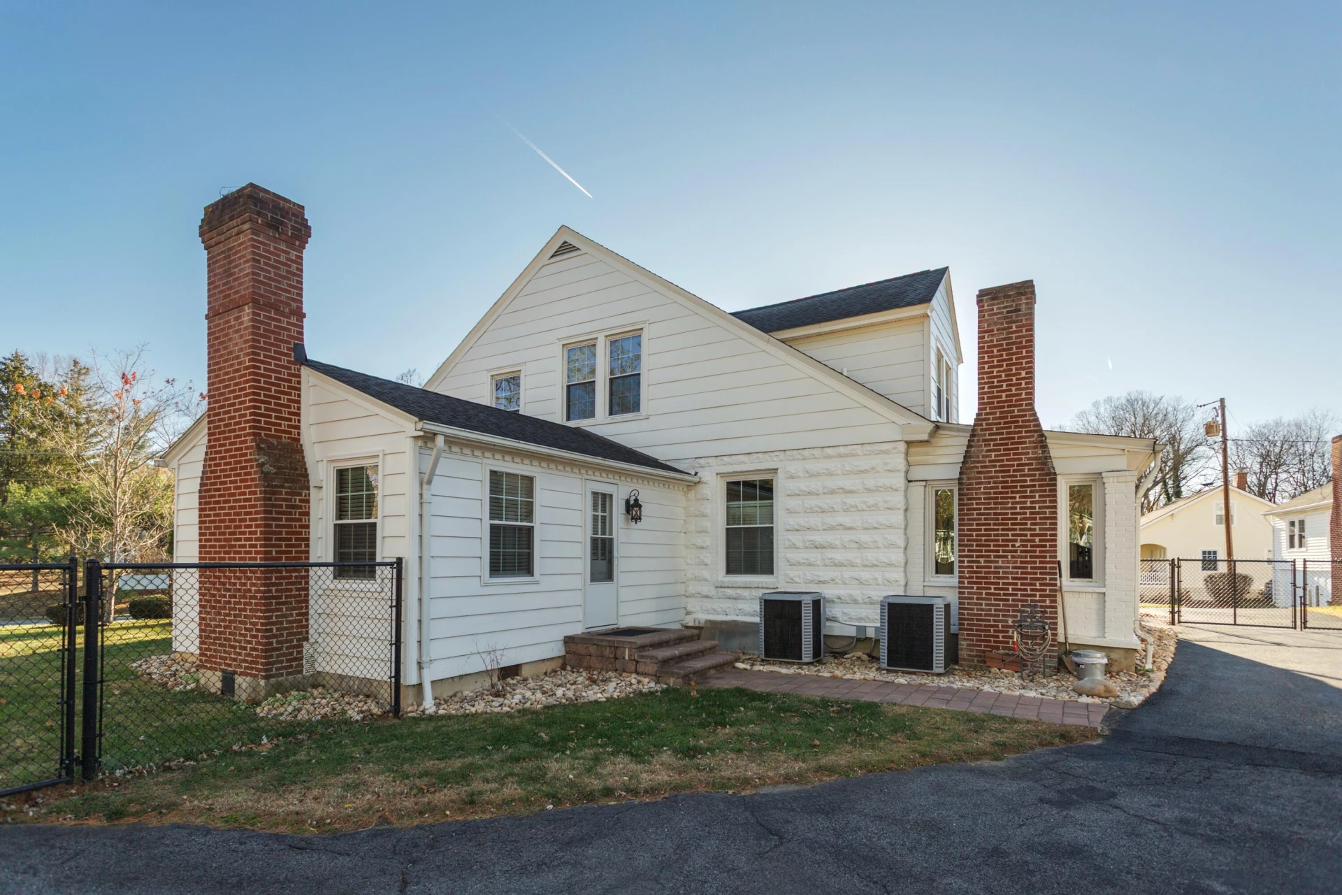 905 Thornhill Rd - Photo 47