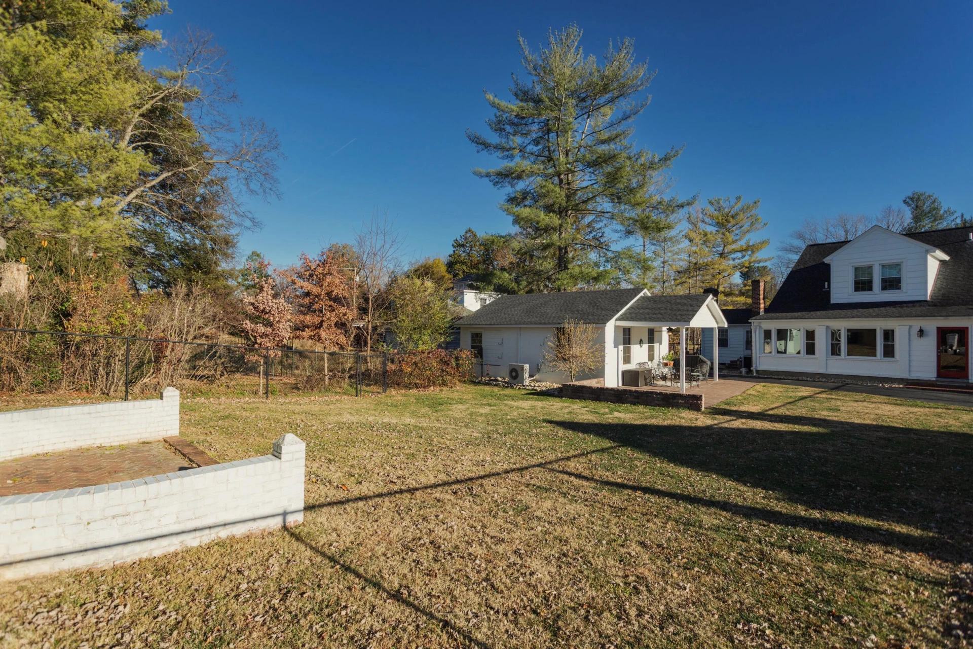 905 Thornhill Rd - Photo 50