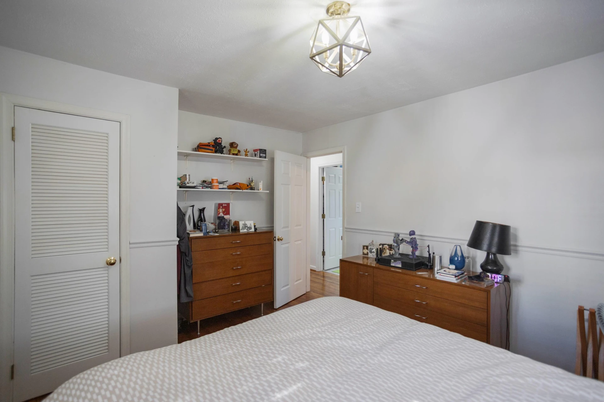319 N Lewis St - Photo 11