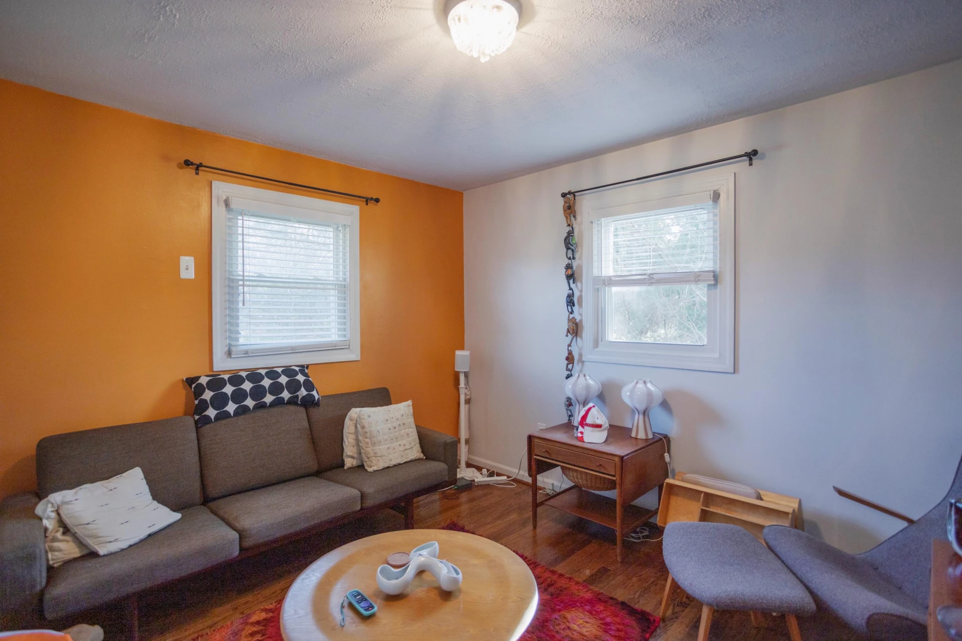 319 N Lewis St - Photo 16