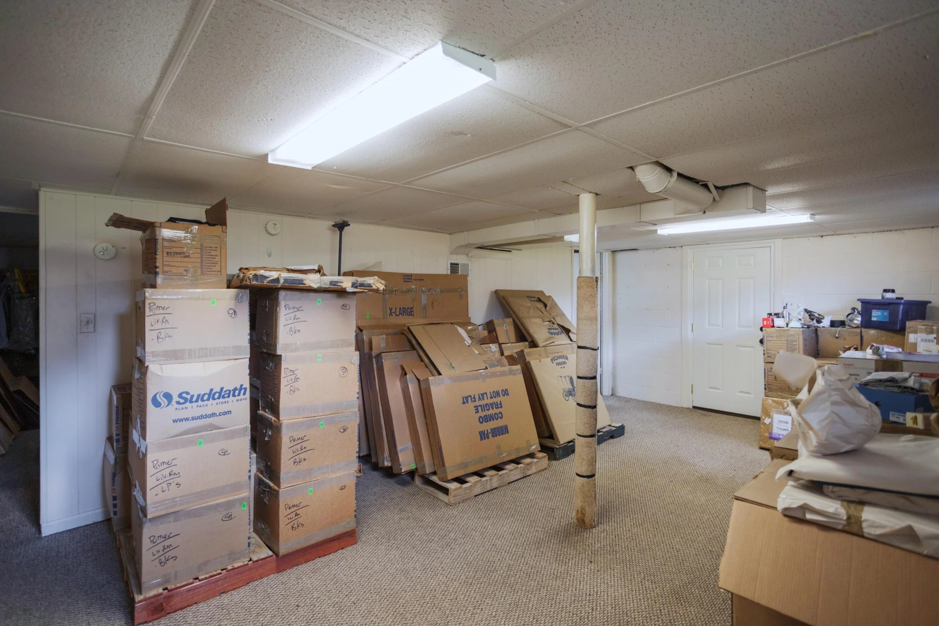 319 N Lewis St - Photo 18