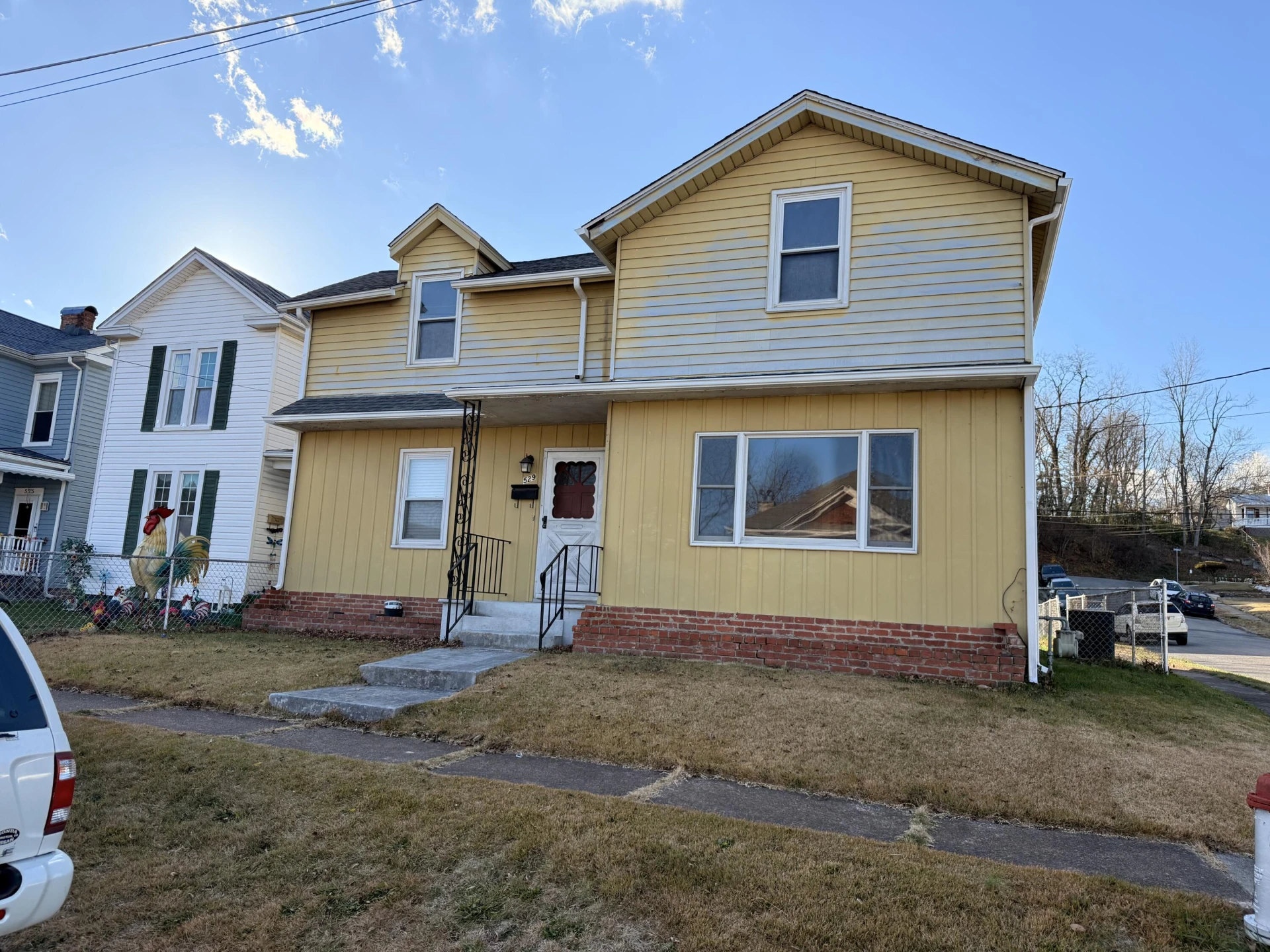529 Brussels Ave