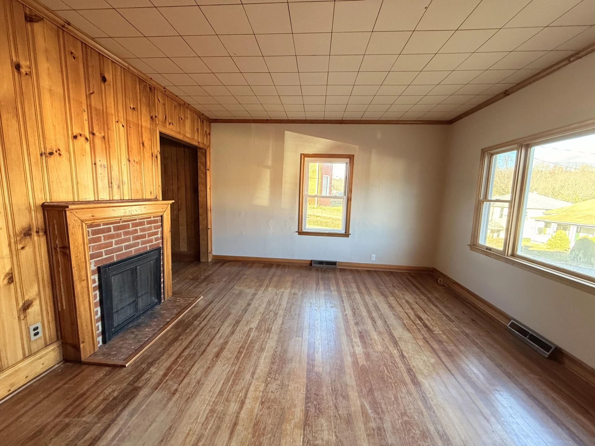 529 Brussels Ave - Photo 6