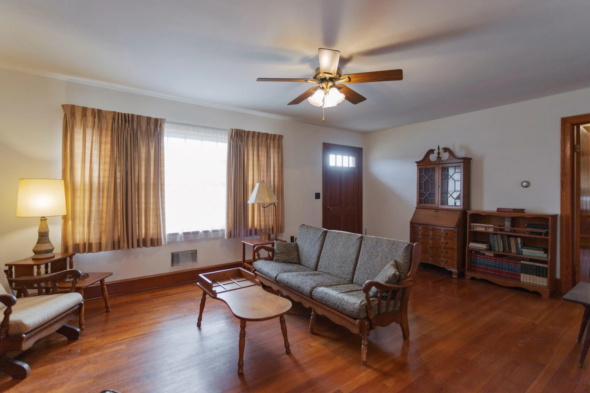 1102 Anderson St - Photo 11