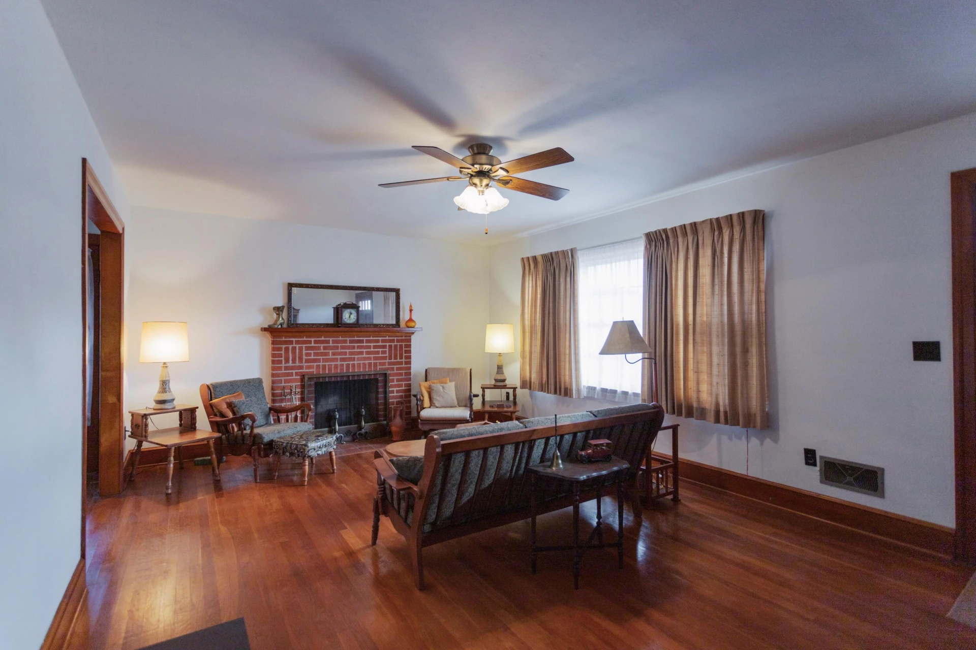 1102 Anderson St - Photo 12