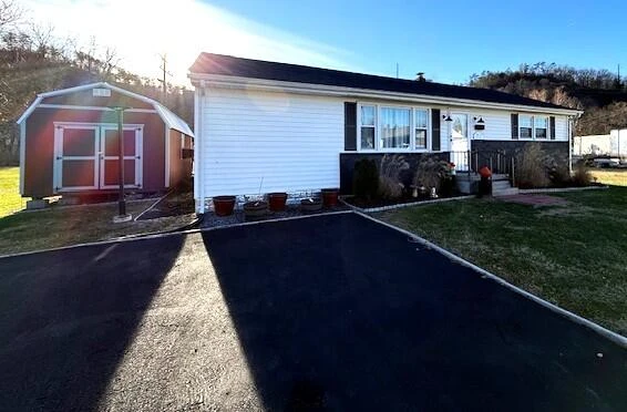108 1/2 S Craig Ave - Photo 2