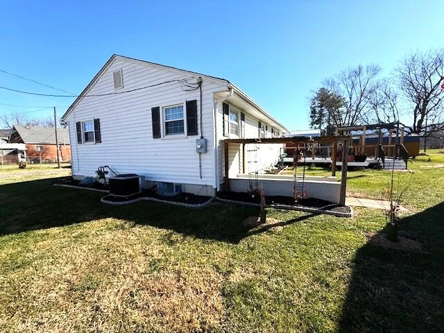 108 1/2 S Craig Ave - Photo 32