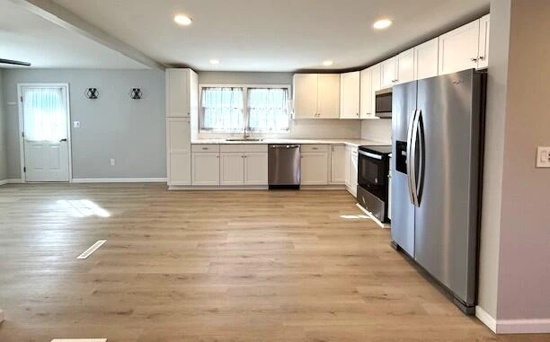 108 1/2 S Craig Ave - Photo 7