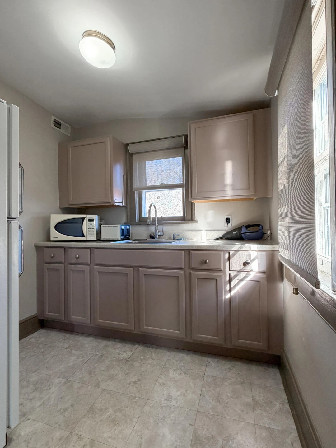 210 E Washington St - Photo 27