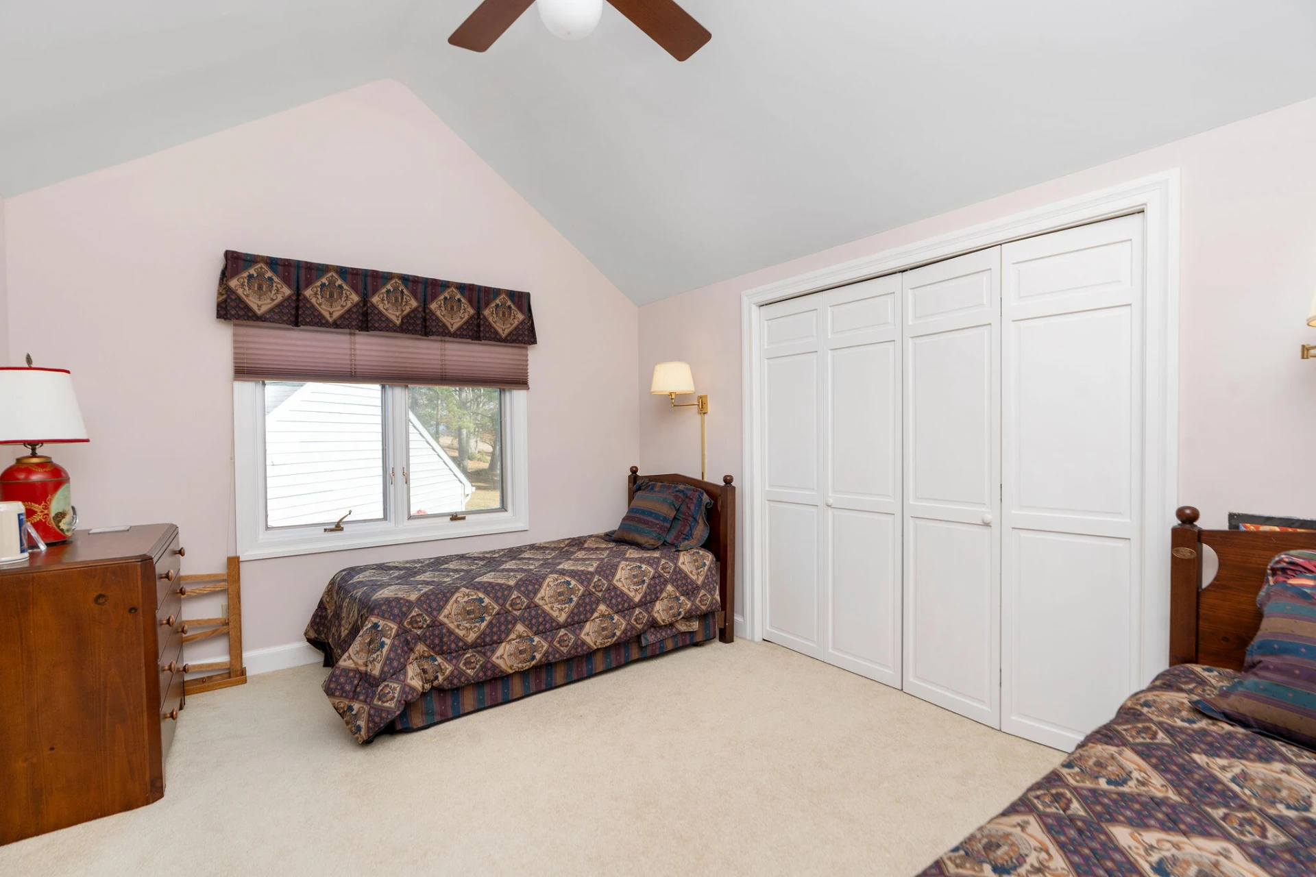 70 Donington Ln - Photo 32