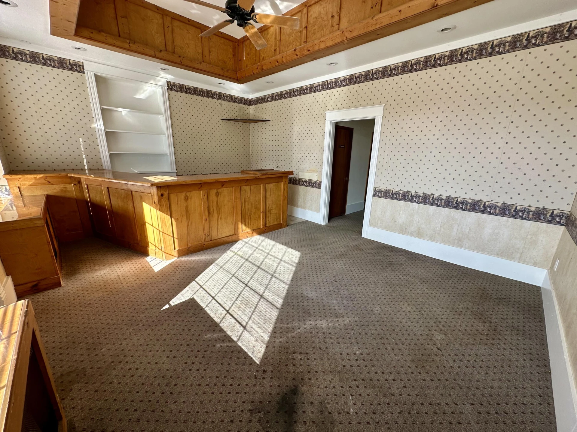 201 N Court Ave - Photo 23