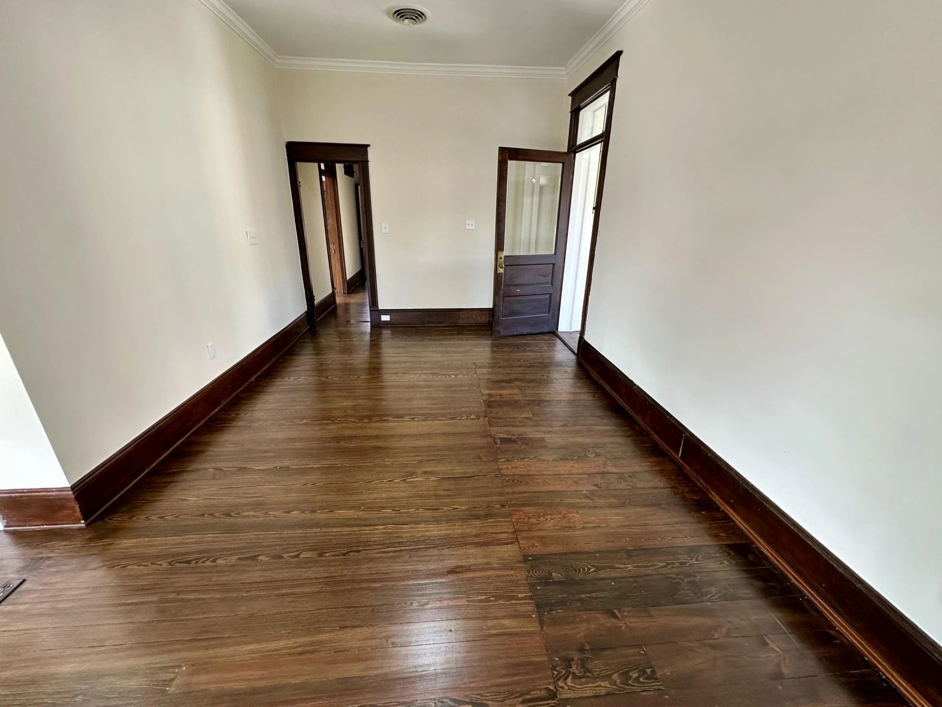 201 N Court Ave - Photo 27