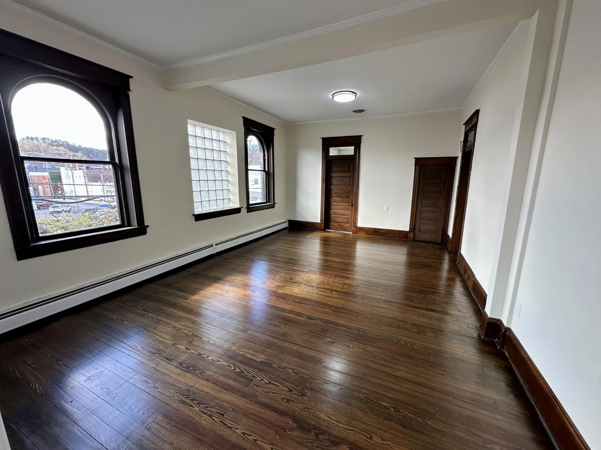 201 N Court Ave - Photo 29