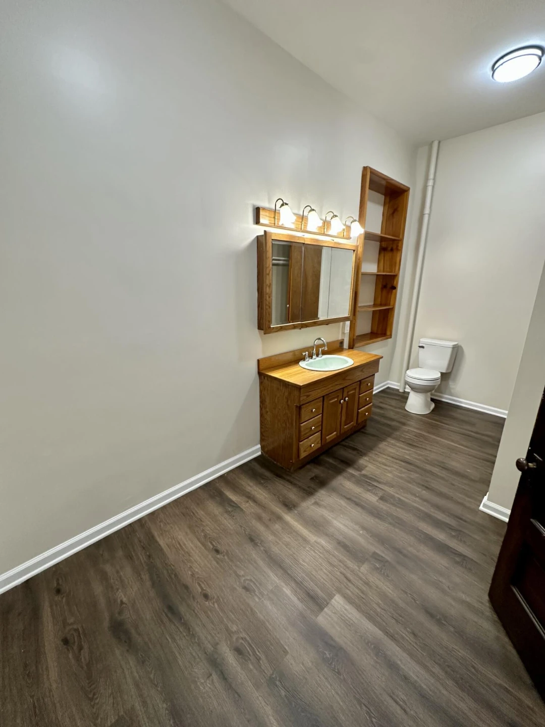 201 N Court Ave - Photo 35