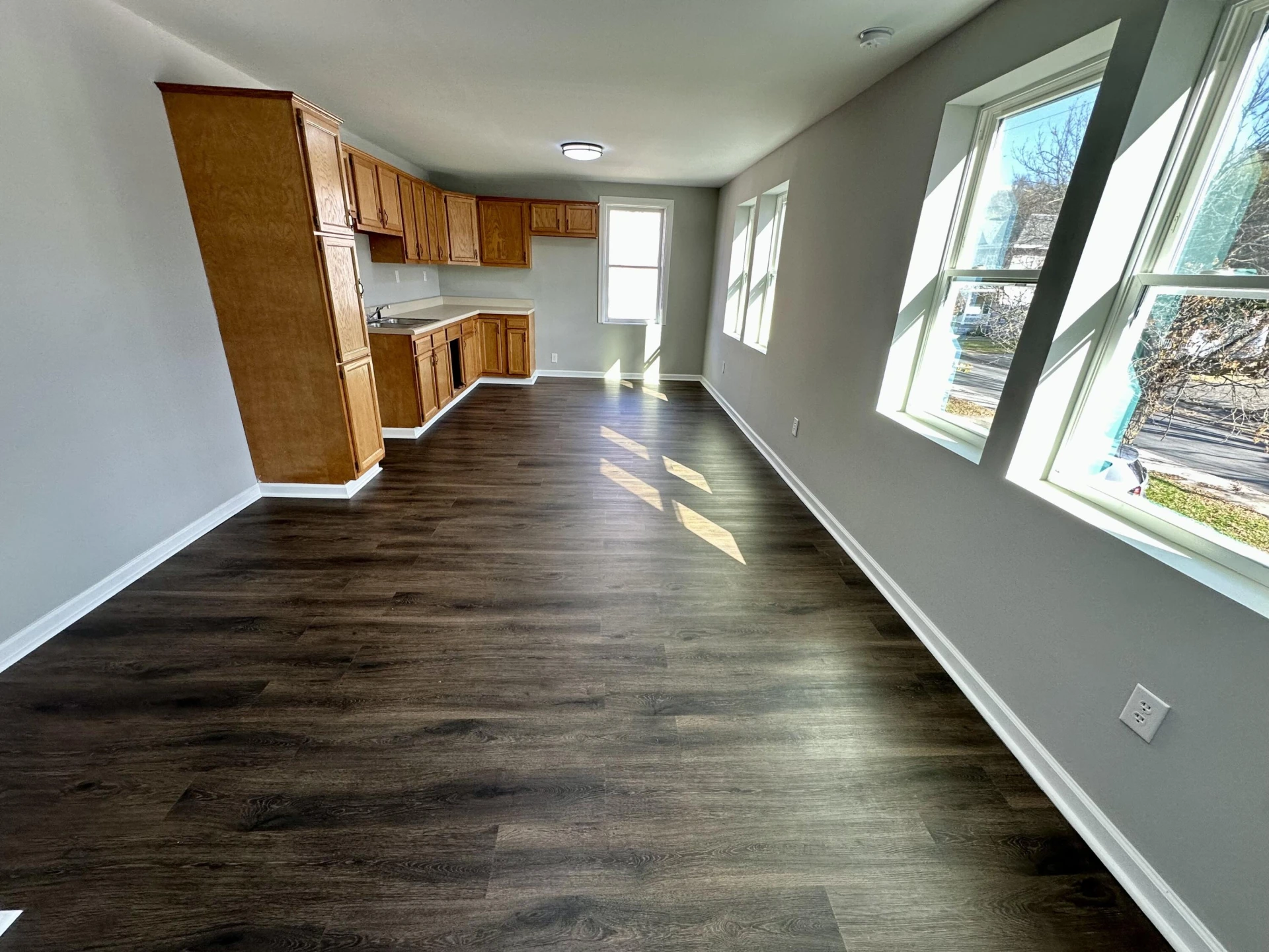 201 N Court Ave - Photo 38