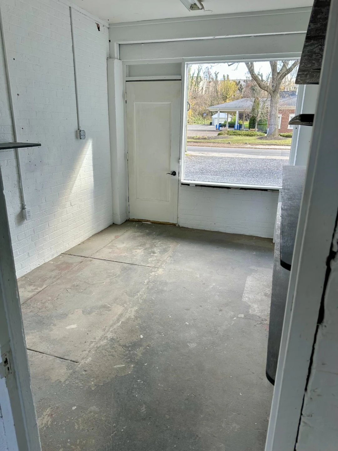 201 N Court Ave - Photo 4