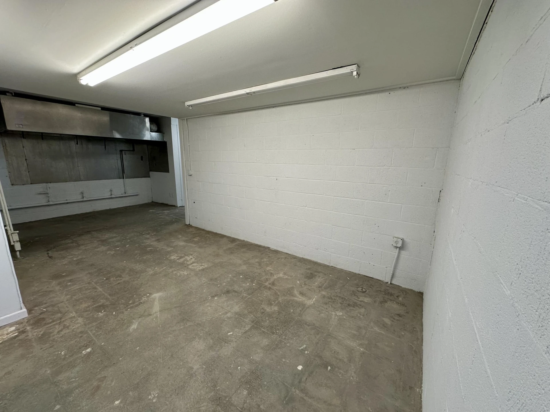 201 N Court Ave - Photo 8