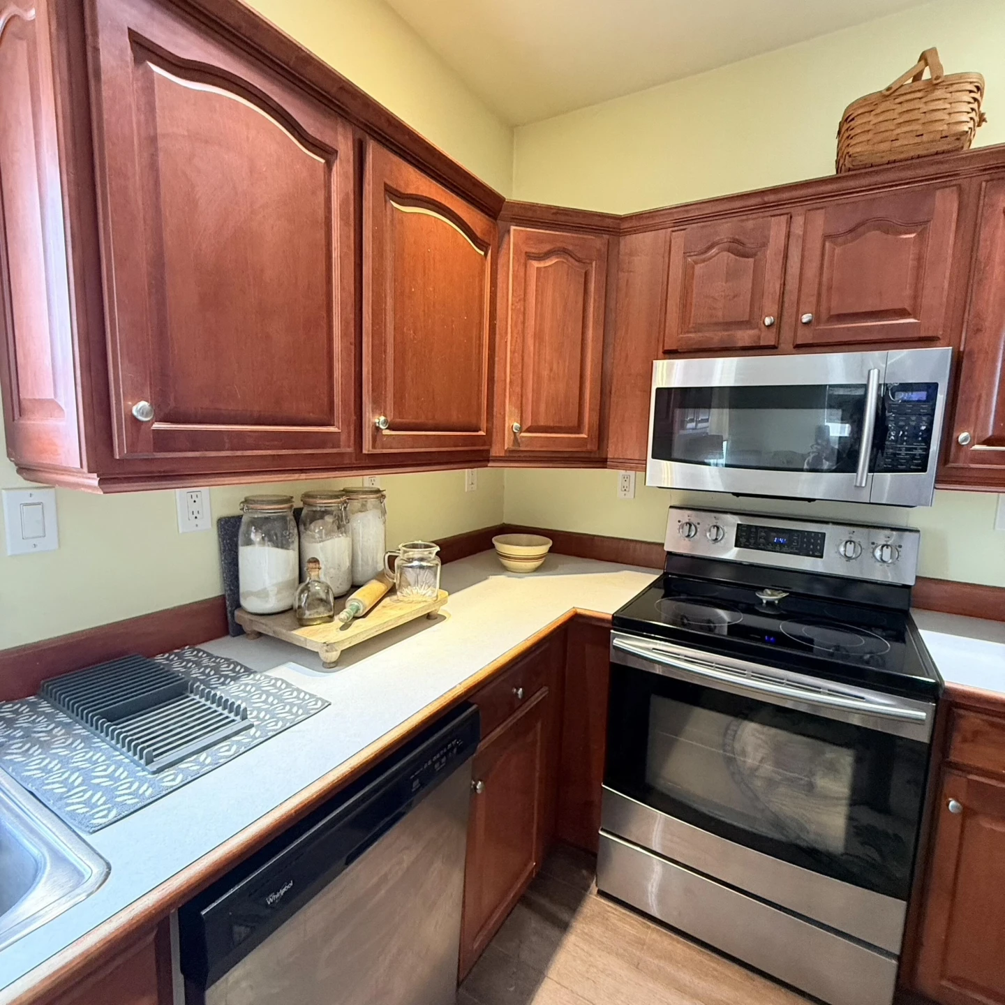 1796 Forest Ave - Photo 20