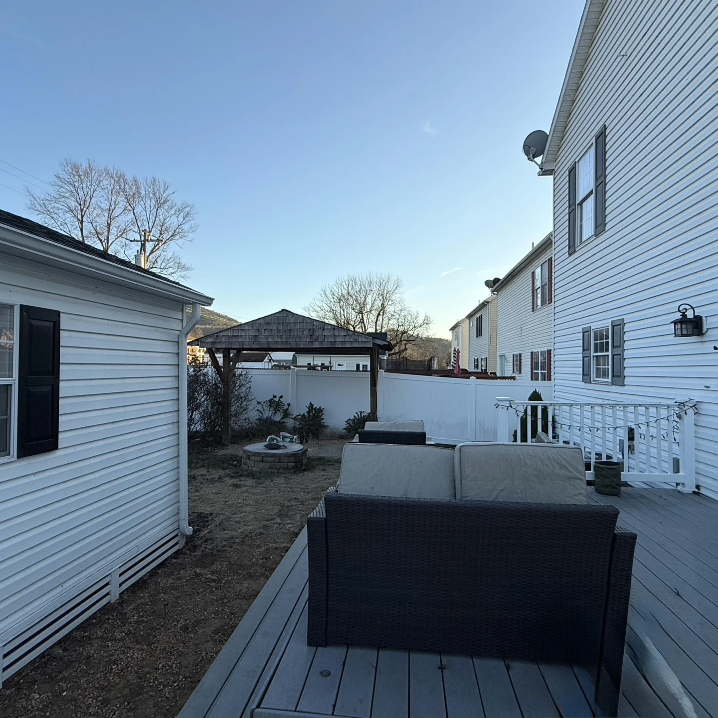 1796 Forest Ave - Photo 24