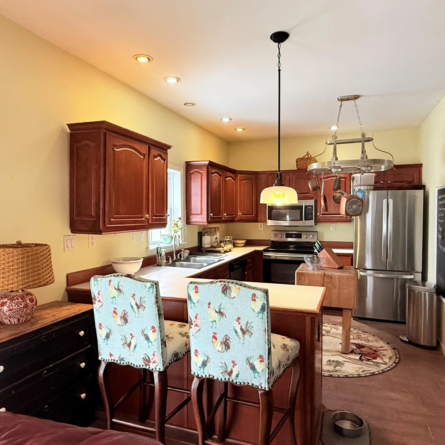 1796 Forest Ave - Photo 3