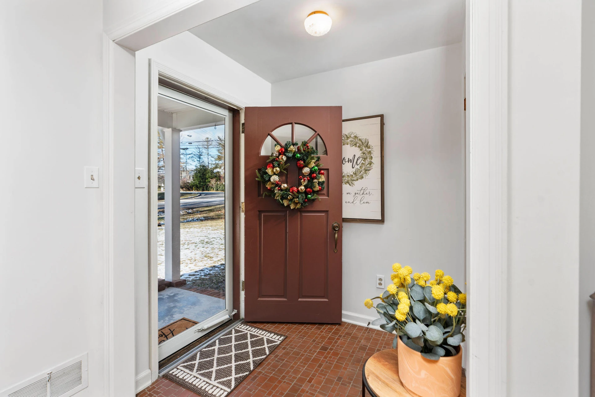 2 McCormick St - Photo 5