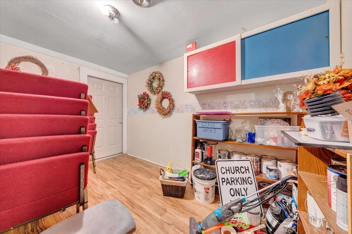 418 N Beverly Ave - Photo 10