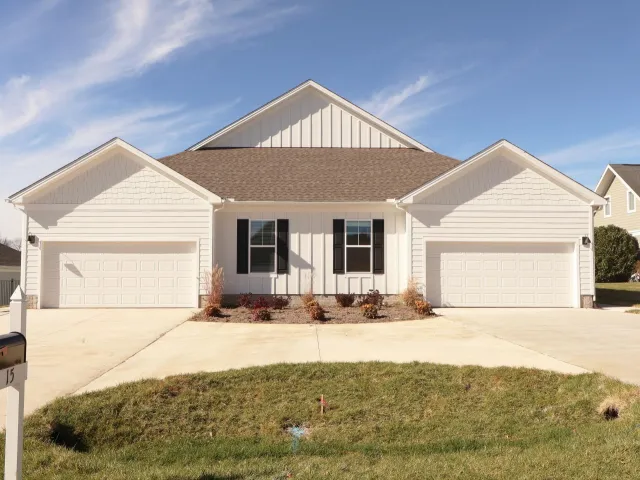 15 Florence Sarah Ln, Lexington, VA, 24450