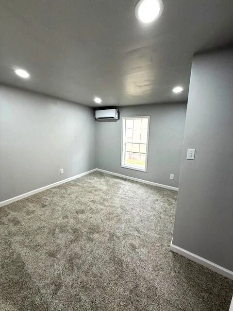 338 E Pine St - Photo 12