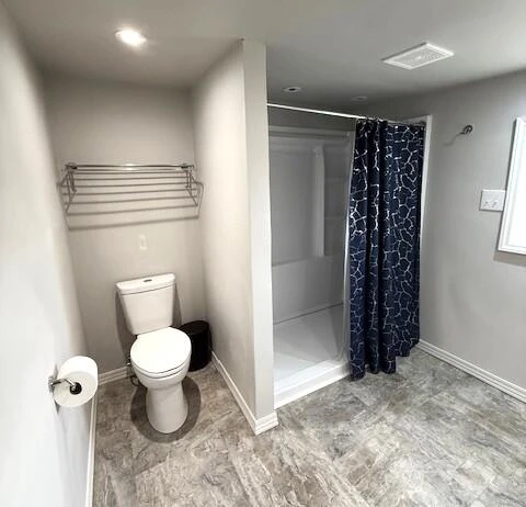 338 E Pine St - Photo 16