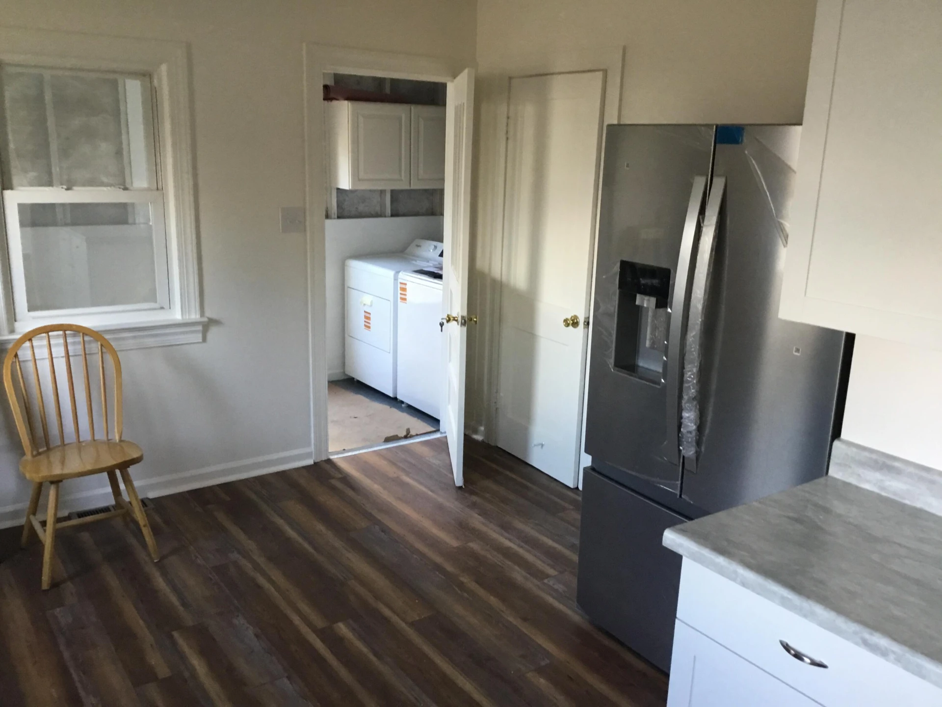 364 Elm Ave - Photo 5