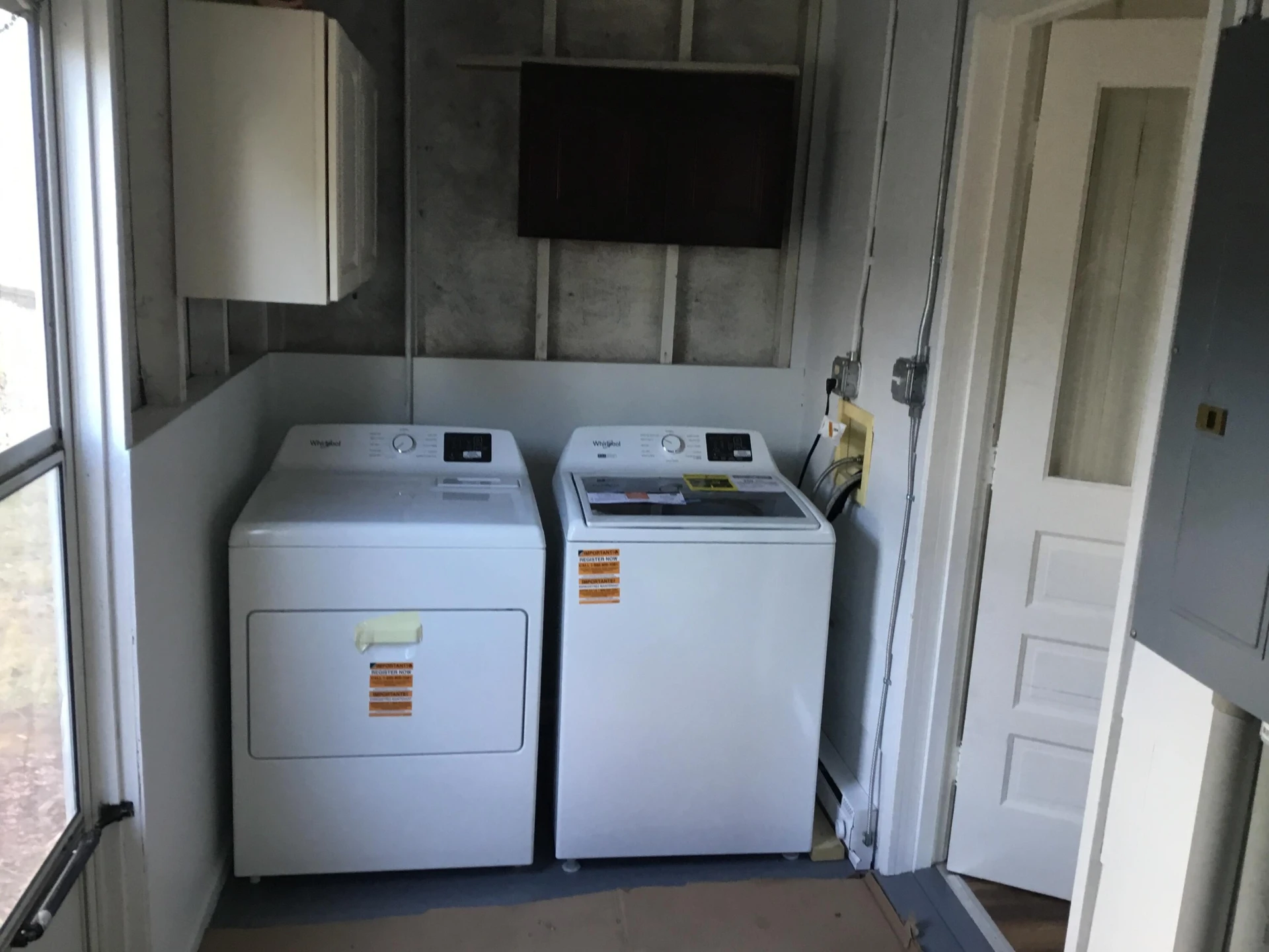 364 Elm Ave - Photo 8