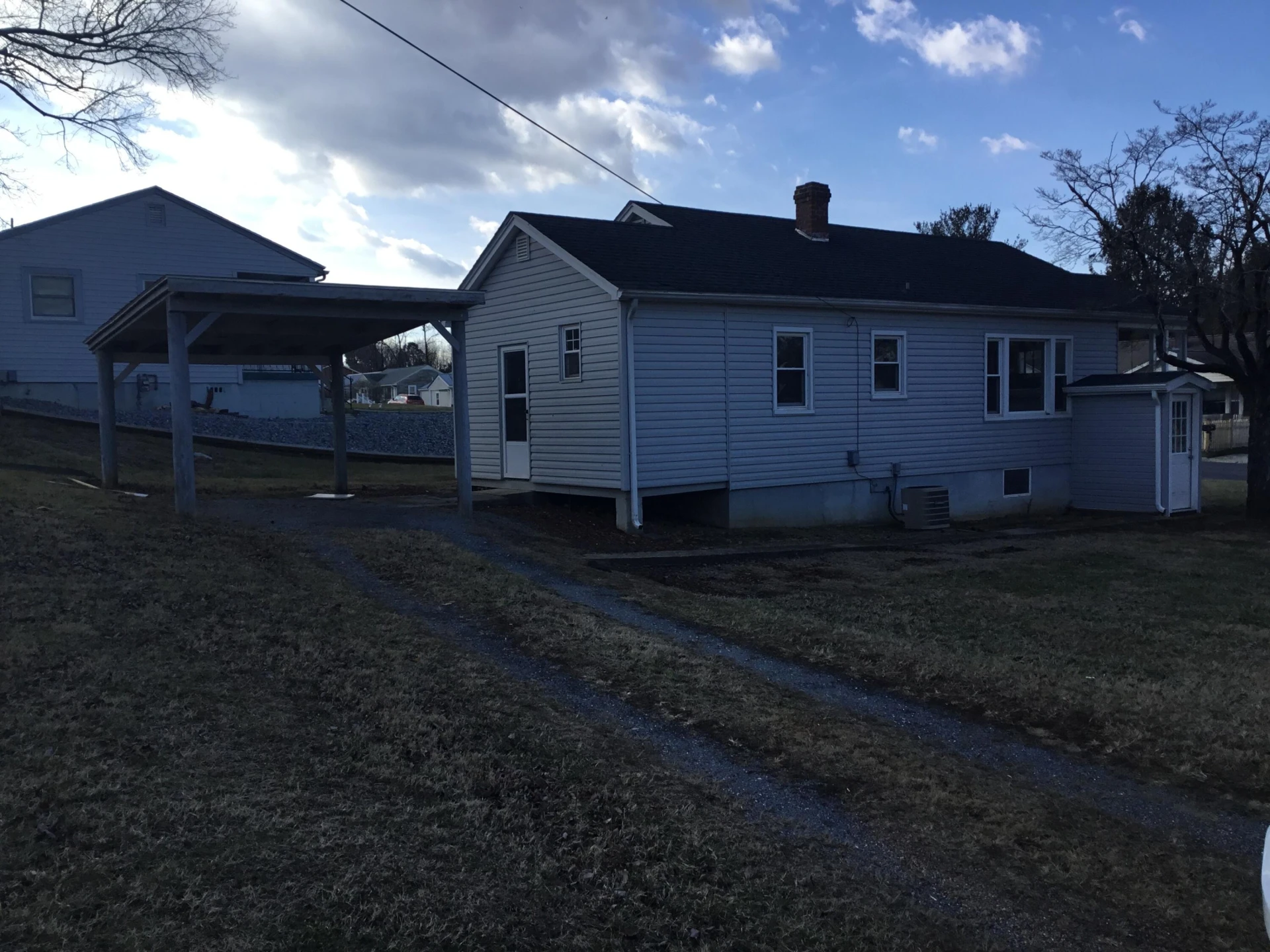 364 Elm Ave - Photo 9