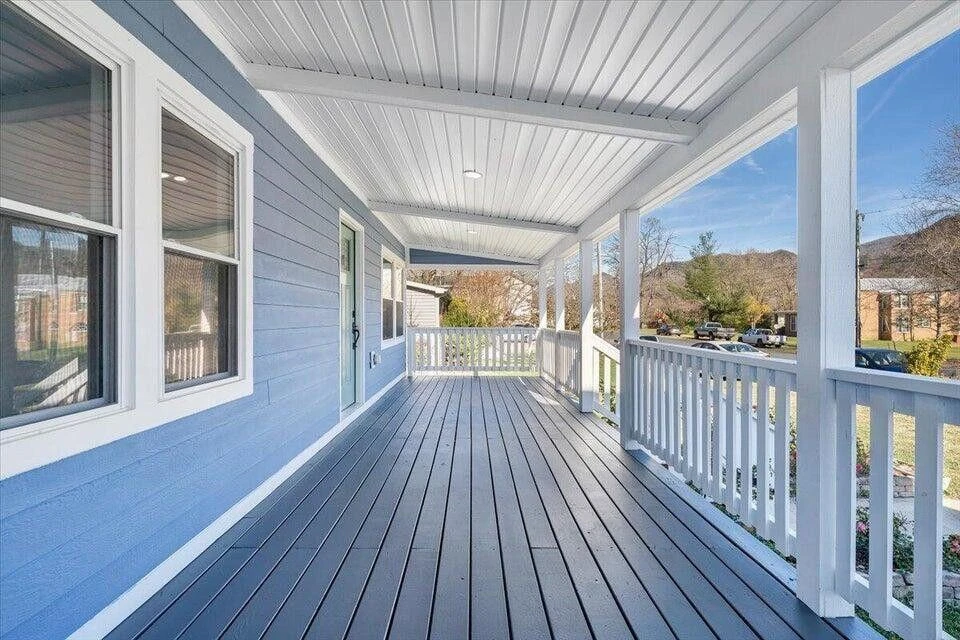 712 Anderson St - Photo 2