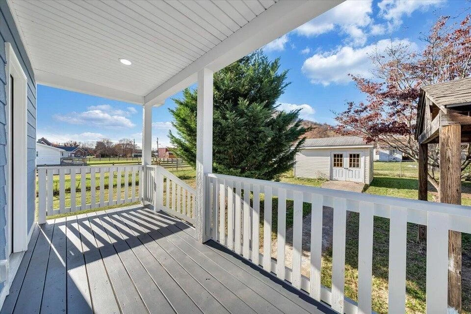 712 Anderson St - Photo 4