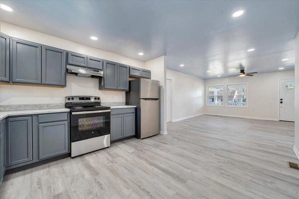 712 Anderson St - Photo 9
