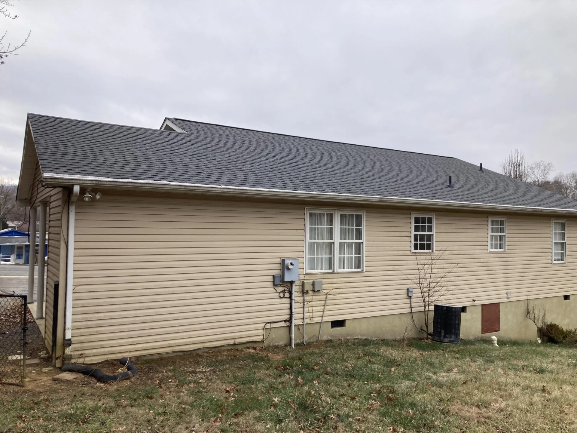 233 E 36 St - Photo 18