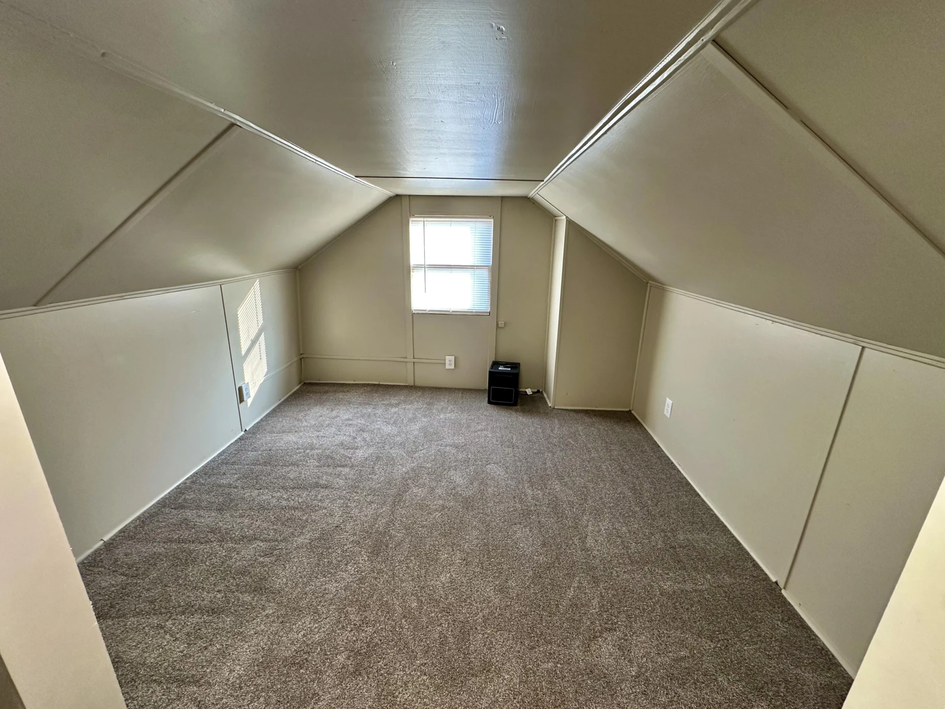 327 E Gordon St - Photo 18